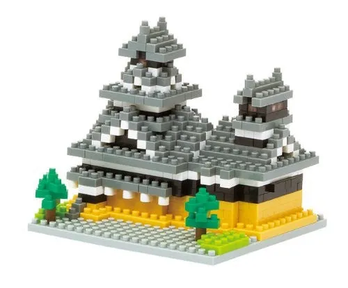 Kumamoto Castle — view 1