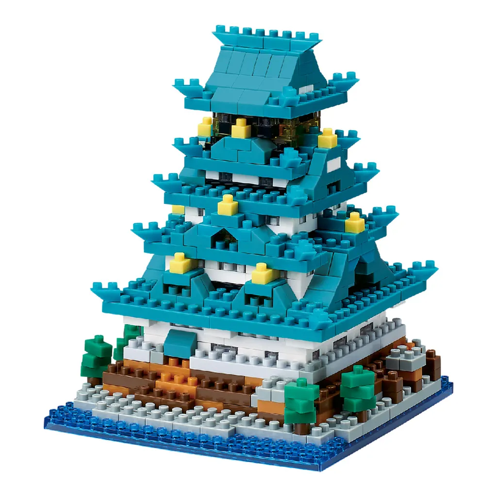 Osaka Castle — view 1