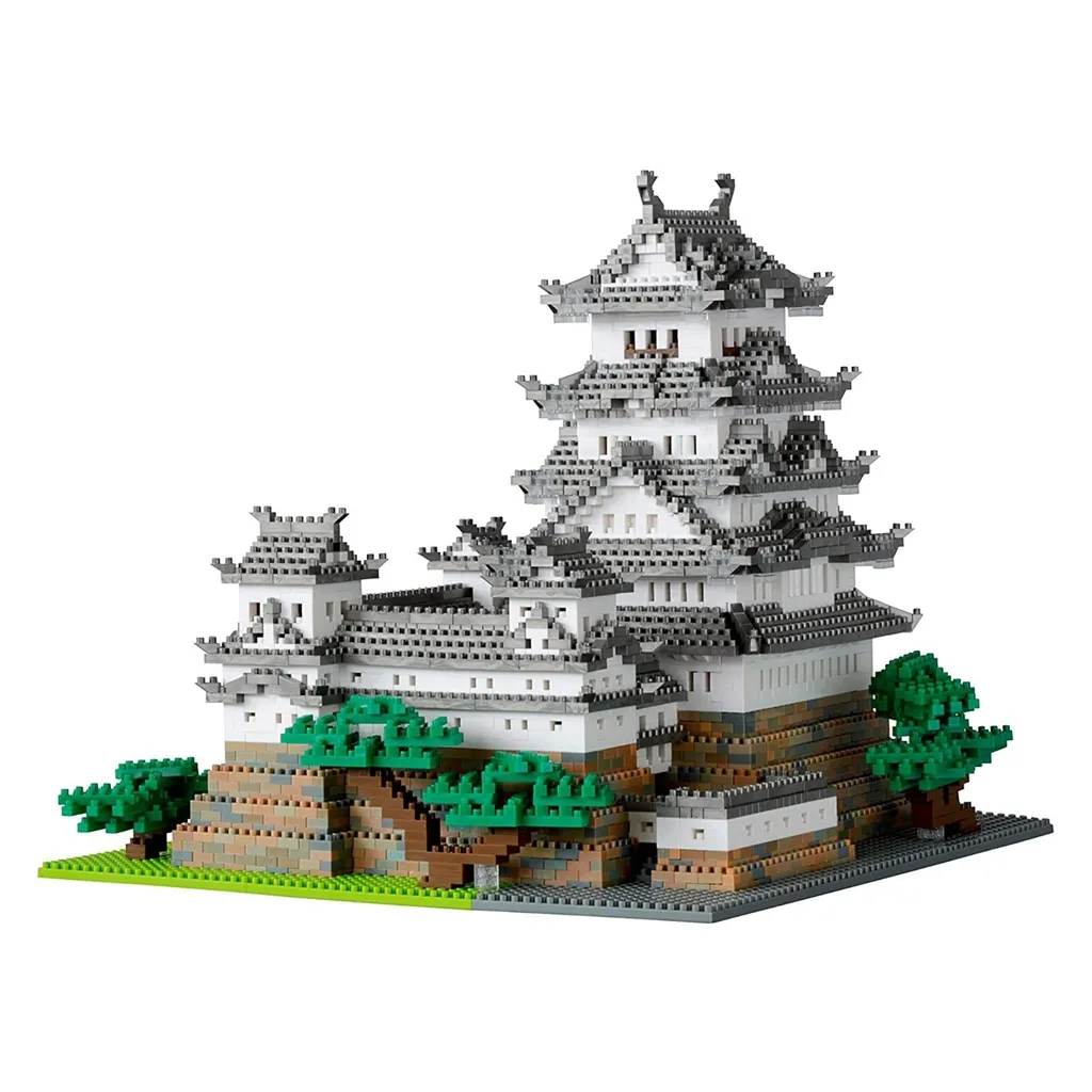 Himeji Castle Metallic Silver Deluxe Edition — view 1