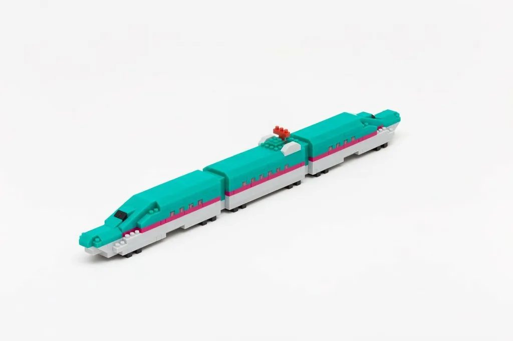 nanoGauge Shinkansen Series E5 Hayabusa — view 1